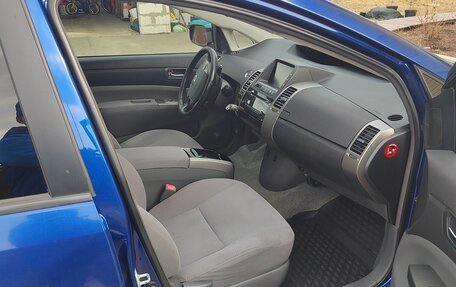 Toyota Prius, 2008 год, 850 000 рублей, 4 фотография