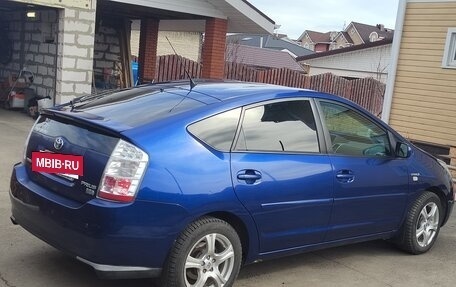 Toyota Prius, 2008 год, 850 000 рублей, 3 фотография