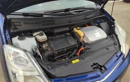 Toyota Prius, 2008 год, 850 000 рублей, 11 фотография