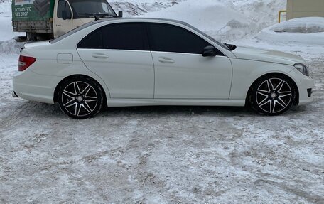 Mercedes-Benz C-Класс, 2012 год, 2 300 000 рублей, 8 фотография