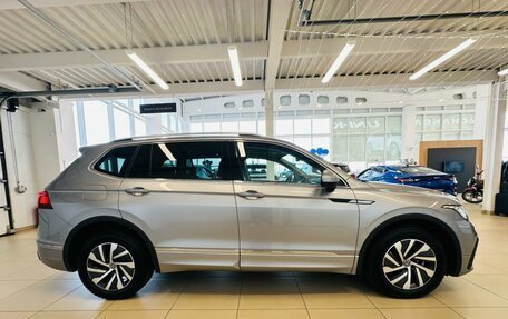 Volkswagen Tiguan II, 2021 год, 3 999 900 рублей, 7 фотография