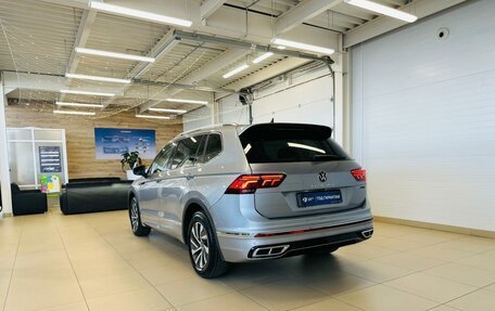 Volkswagen Tiguan II, 2021 год, 3 999 900 рублей, 4 фотография