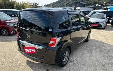 Honda Freed I, 2012 год, 790 000 рублей, 5 фотография