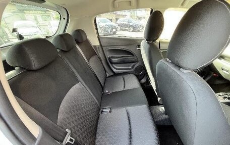 Mitsubishi Mirage VI рестайлинг, 2021 год, 820 000 рублей, 10 фотография