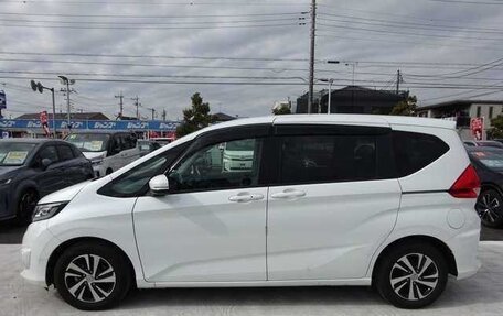 Honda Freed II, 2018 год, 1 540 000 рублей, 5 фотография