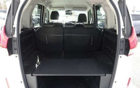 Honda Freed II, 2018 год, 1 540 000 рублей, 11 фотография