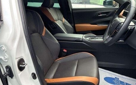 Toyota Crown, 2022 год, 6 150 333 рублей, 12 фотография