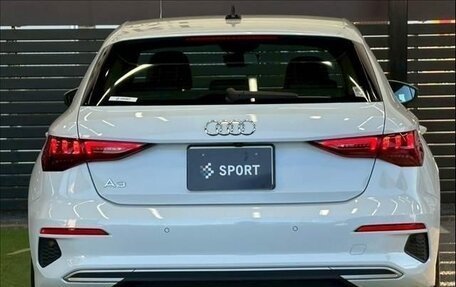 Audi A3, 2022 год, 1 220 000 рублей, 9 фотография