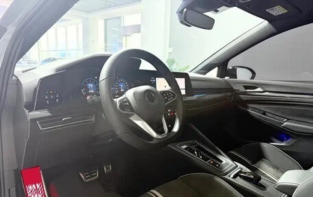 Volkswagen Golf VIII, 2023 год, 1 850 000 рублей, 9 фотография