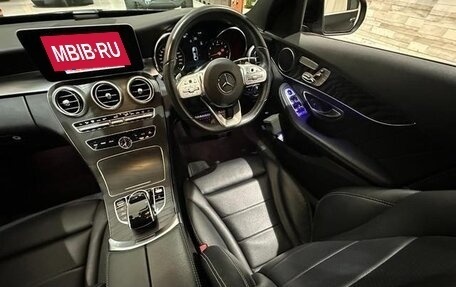 Mercedes-Benz C-Класс, 2018 год, 1 550 000 рублей, 10 фотография