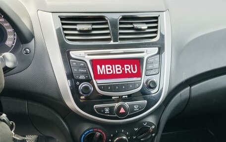 Hyundai Solaris II рестайлинг, 2011 год, 670 000 рублей, 7 фотография