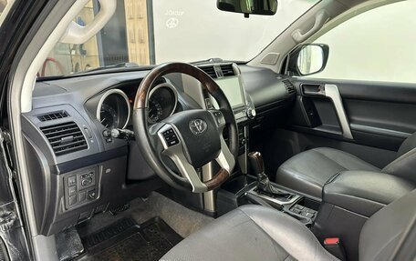 Toyota Land Cruiser Prado 150 рестайлинг 2, 2012 год, 2 950 000 рублей, 18 фотография