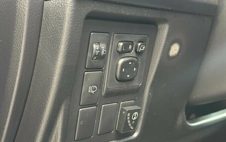 Toyota Land Cruiser Prado 150 рестайлинг 2, 2012 год, 2 950 000 рублей, 19 фотография