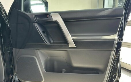 Toyota Land Cruiser Prado 150 рестайлинг 2, 2012 год, 2 950 000 рублей, 28 фотография