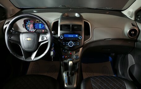 Chevrolet Aveo III, 2014 год, 699 000 рублей, 9 фотография