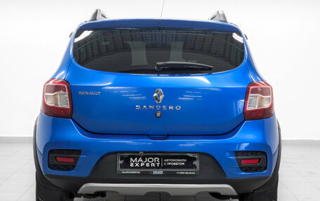 Renault Sandero RS, 2016 год, 1 015 000 рублей, 6 фотография