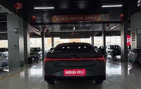 Hyundai Elantra, 2023 год, 1 250 333 рублей, 5 фотография