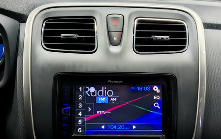 Renault Sandero RS, 2016 год, 1 015 000 рублей, 15 фотография