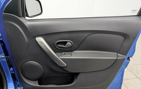 Renault Sandero RS, 2016 год, 1 015 000 рублей, 23 фотография