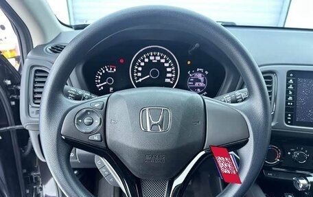 Honda Vezel, 2022 год, 1 357 000 рублей, 12 фотография