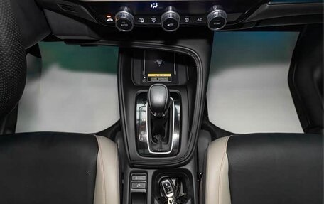 Honda Vezel, 2023 год, 1 575 000 рублей, 14 фотография