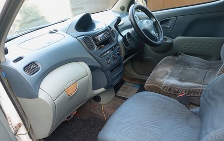 Toyota FunCargo, 2000 год, 195 000 рублей, 8 фотография