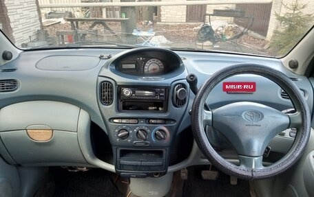 Toyota FunCargo, 2000 год, 195 000 рублей, 6 фотография