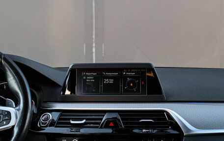 BMW 5 серия, 2019 год, 3 600 000 рублей, 10 фотография