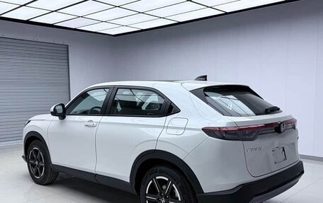 Honda Vezel, 2022 год, 1 778 000 рублей, 6 фотография