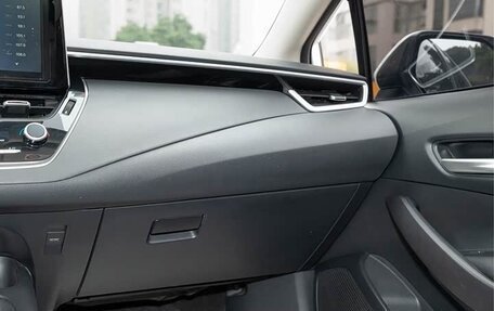 Toyota Corolla, 2022 год, 1 300 000 рублей, 18 фотография