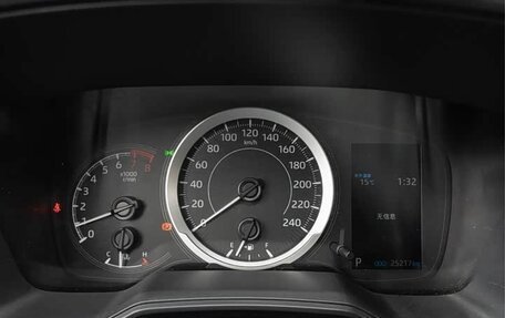 Toyota Corolla, 2022 год, 1 320 000 рублей, 12 фотография