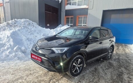Toyota RAV4, 2017 год, 1 950 000 рублей, 1 фотография