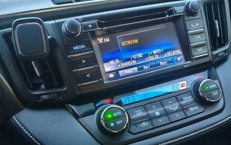 Toyota RAV4, 2015 год, 2 100 000 рублей, 7 фотография