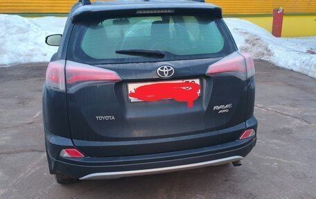 Toyota RAV4, 2015 год, 2 100 000 рублей, 11 фотография