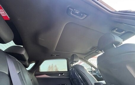 KIA K5, 2021 год, 2 650 000 рублей, 24 фотография