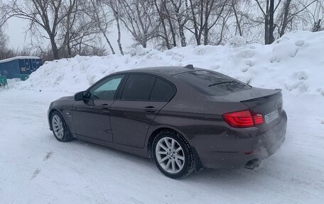 BMW 5 серия, 2011 год, 2 450 000 рублей, 15 фотография