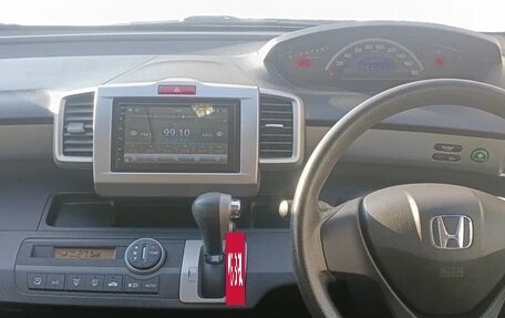 Honda Freed I, 2012 год, 900 000 рублей, 11 фотография