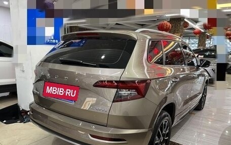 Skoda Karoq I, 2022 год, 2 200 000 рублей, 5 фотография