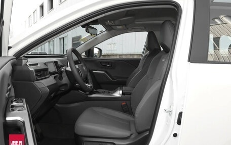 Toyota RAV4, 2025 год, 3 355 229 рублей, 10 фотография