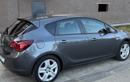 Opel Astra J, 2011 год, 599 000 рублей, 20 фотография