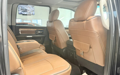 Dodge RAM IV, 2017 год, 5 600 000 рублей, 12 фотография