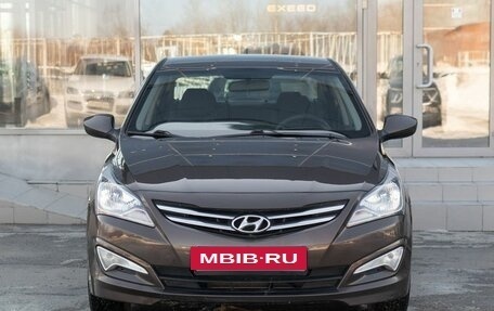 Hyundai Solaris II рестайлинг, 2015 год, 1 150 000 рублей, 2 фотография