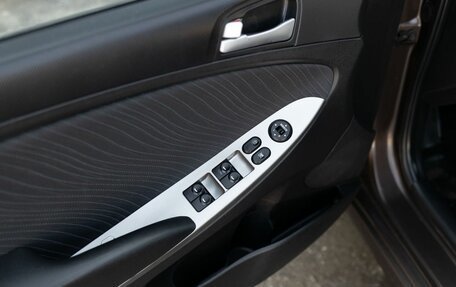 Hyundai Solaris II рестайлинг, 2015 год, 1 150 000 рублей, 17 фотография