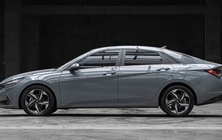 Hyundai Elantra, 2023 год, 1 275 000 рублей, 4 фотография