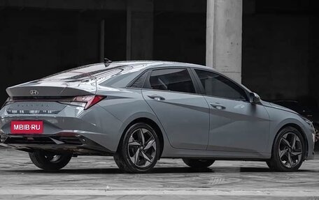 Hyundai Elantra, 2023 год, 1 275 000 рублей, 6 фотография