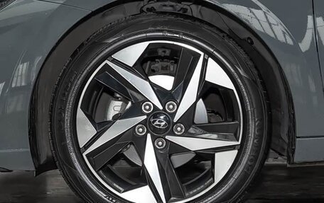 Hyundai Elantra, 2023 год, 1 275 000 рублей, 21 фотография