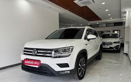 Volkswagen Tharu, 2022 год, 1 564 000 рублей, 2 фотография