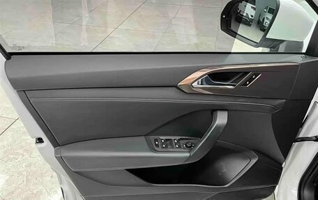 Volkswagen Tharu, 2022 год, 1 586 000 рублей, 15 фотография