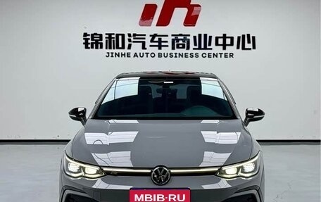 Volkswagen Golf VIII, 2023 год, 1 593 000 рублей, 1 фотография