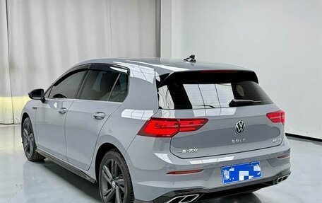 Volkswagen Golf VIII, 2023 год, 1 593 000 рублей, 4 фотография